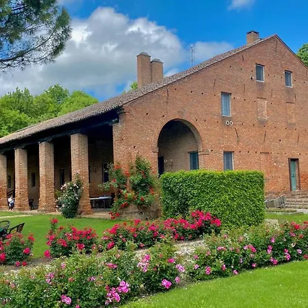 Tenuta Castel Venezze Alloggio per agriturismo *